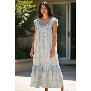 Vintage Light Blue & White Long Floral Hawaiian MuuMuu Dress Size Medium